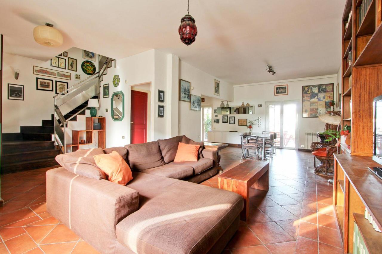 Villa On The Edge Of Town Rom